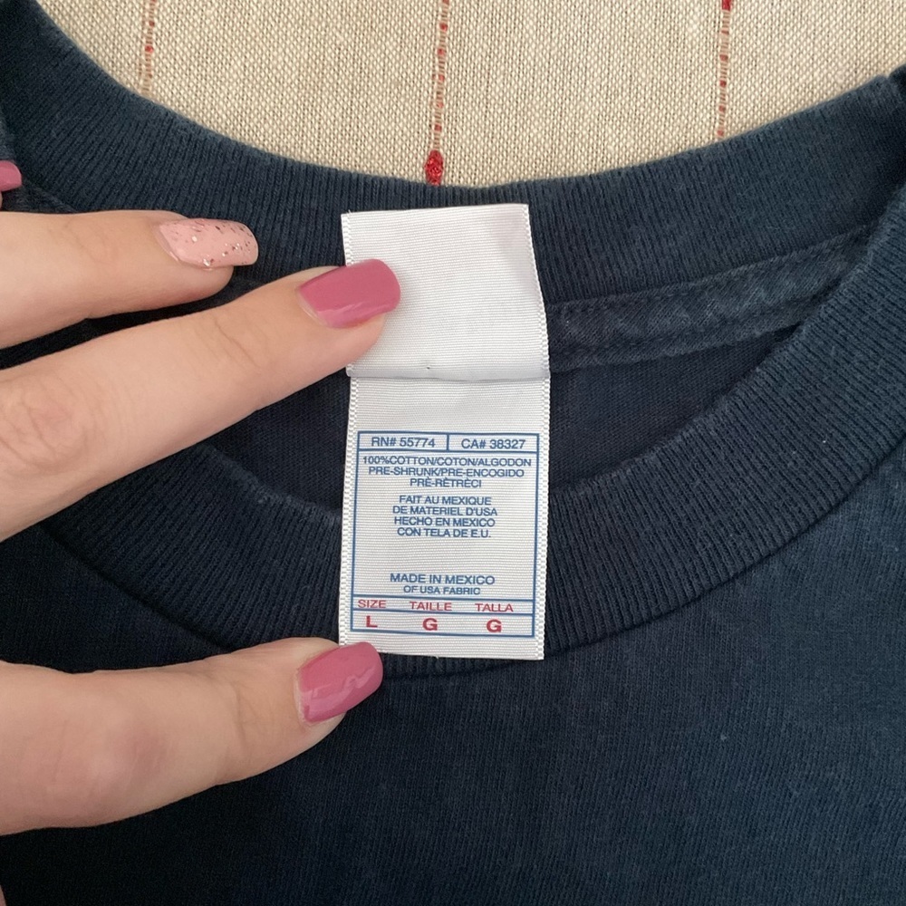 Y2K Vintage Chuck and Larry Movie Promo Shirt L Navy Adam Sandler Comedy EUC - Picture 5 of 5